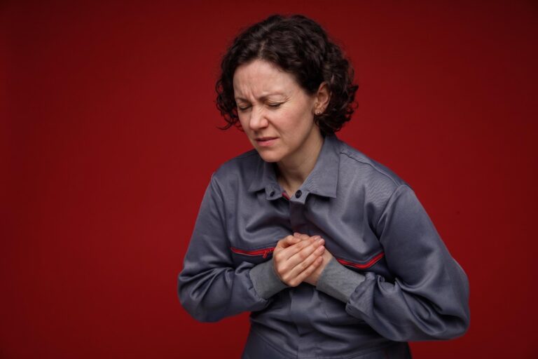 What Causes Chest Pain in a Woman?